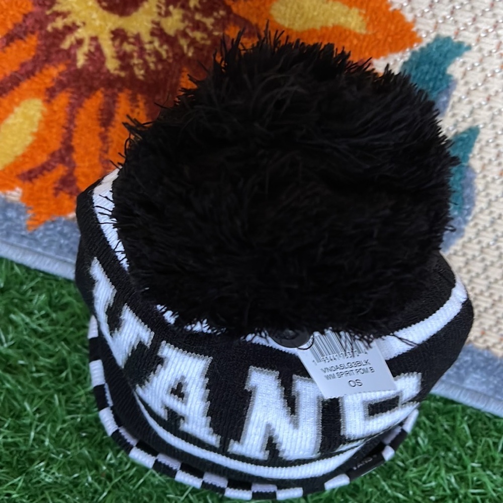 Vans WM Spirit Pom Black Checker Beanie Skateboarding Hat Women Men VN0A5LG3BLK - Picture 12 of 16